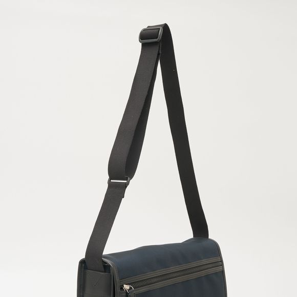 Hunting World Canvas Shoulder Bag Nylon Leather Blue Black - Picture 7 of 16